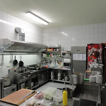 بيت ضيافة Obere Schweizerhuette