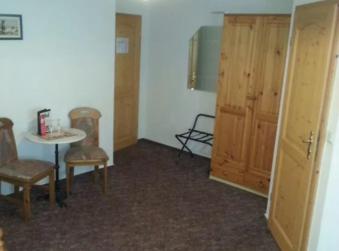 Gasthof Obere Schweizerhütte 3*